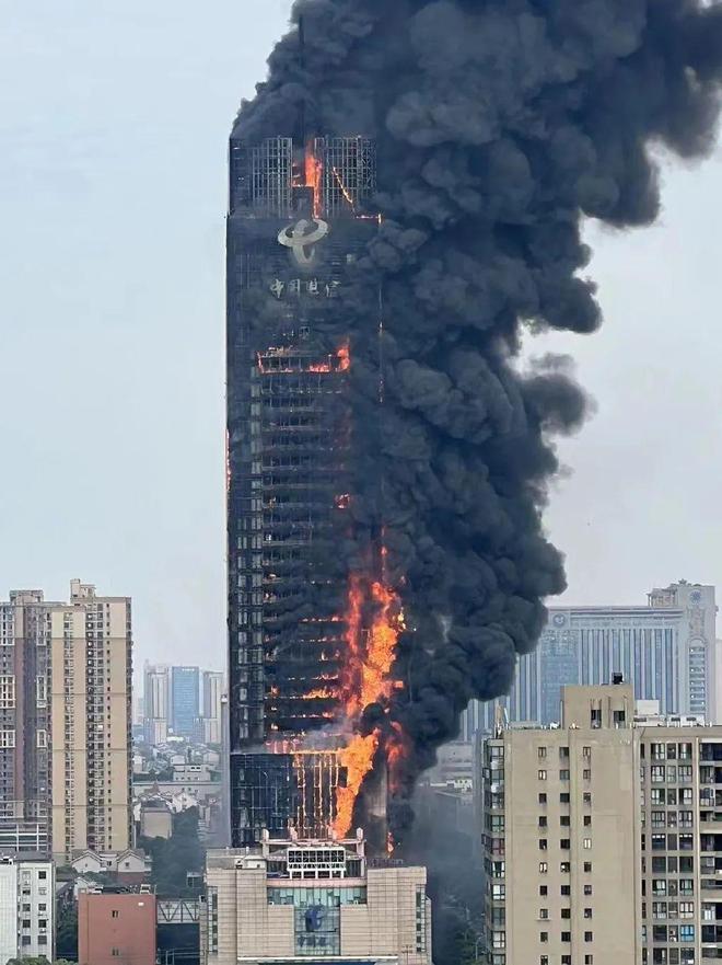 铃铛消防·警示熟睡孩子险遭火灾嫌疑人已被控制！(图4)