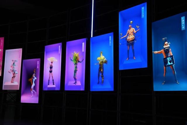 家门口看美术展成时尚(图2)