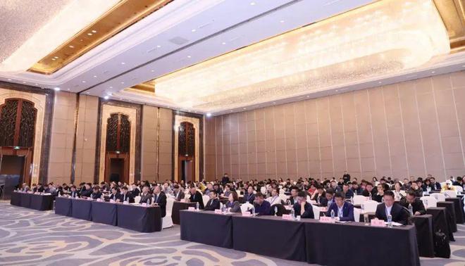 宏鑫源受邀参加中国绝热节能材料协会2024年会暨第六届行业发展大会(图2)