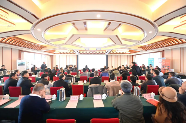 kaiyun：2024年浙江省建筑幕墙发展技术交流会在杭州召开(图3)