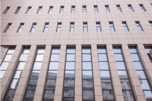 什么是外墙装饰节能一体化系统？绿色建筑新技术学起来！(图6)