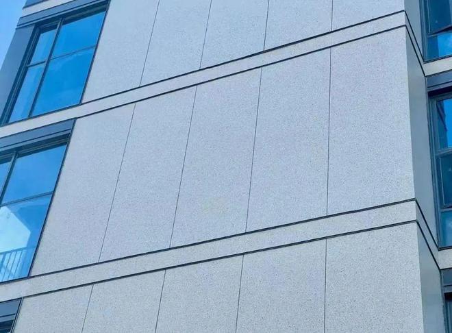你家小区什么档次看外墙装饰材料就知道了七八年后差距更明显(图4)