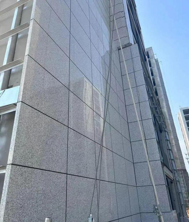 你家小区什么档次看外墙装饰材料就知道了七八年后差距更明显(图10)