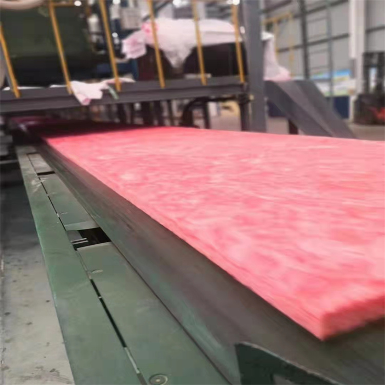 kaiyun入口：娄底离心玻璃棉保温板隔热玻璃棉卷毡供货2024今日+一览(图2)