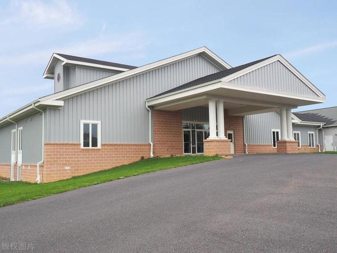 从‘土’到‘潮’只需一步外墙装饰让老屋焕发新生的幽默艺术(图6)