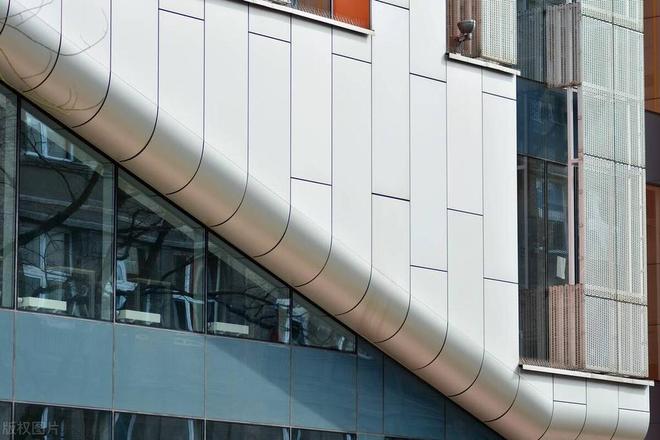 从‘土’到‘潮’只需一步外墙装饰让老屋焕发新生的幽默艺术(图7)