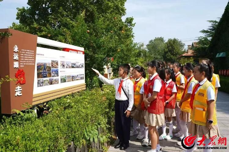 kaiyun：坊茨小镇：百年遗产的守护与新生(图8)