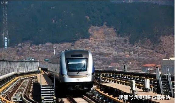 金色贝拉维售楼处电话金色贝拉维网站售楼中心电线楼盘百科楼盘网站测评中心电话百科详情(图15)