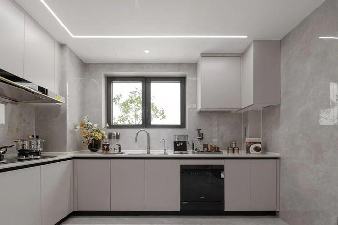 kaiyun入口：聚焦华发虹桥四季售楼处最新发布：以品质实力铸就传奇！(图5)