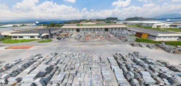 kaiyun网站：放弃铁饭碗他把冷门生意做到全球行业寒冬却年入30亿(图9)